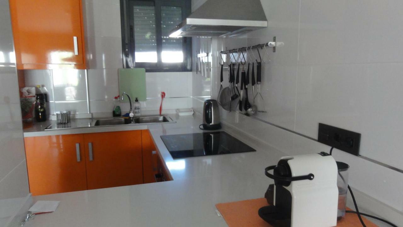 شقة Oasis Beach 5 أوريويلا المظهر الخارجي الصورة